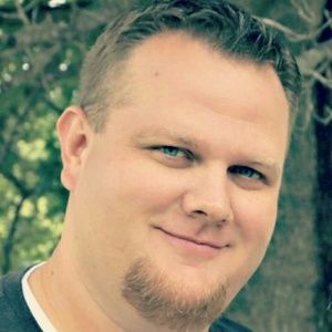 Meet your Posher, Johnnie